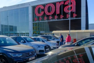 CORA closes 7 Belgian stores by 2026, affecting 1,800 jobs 