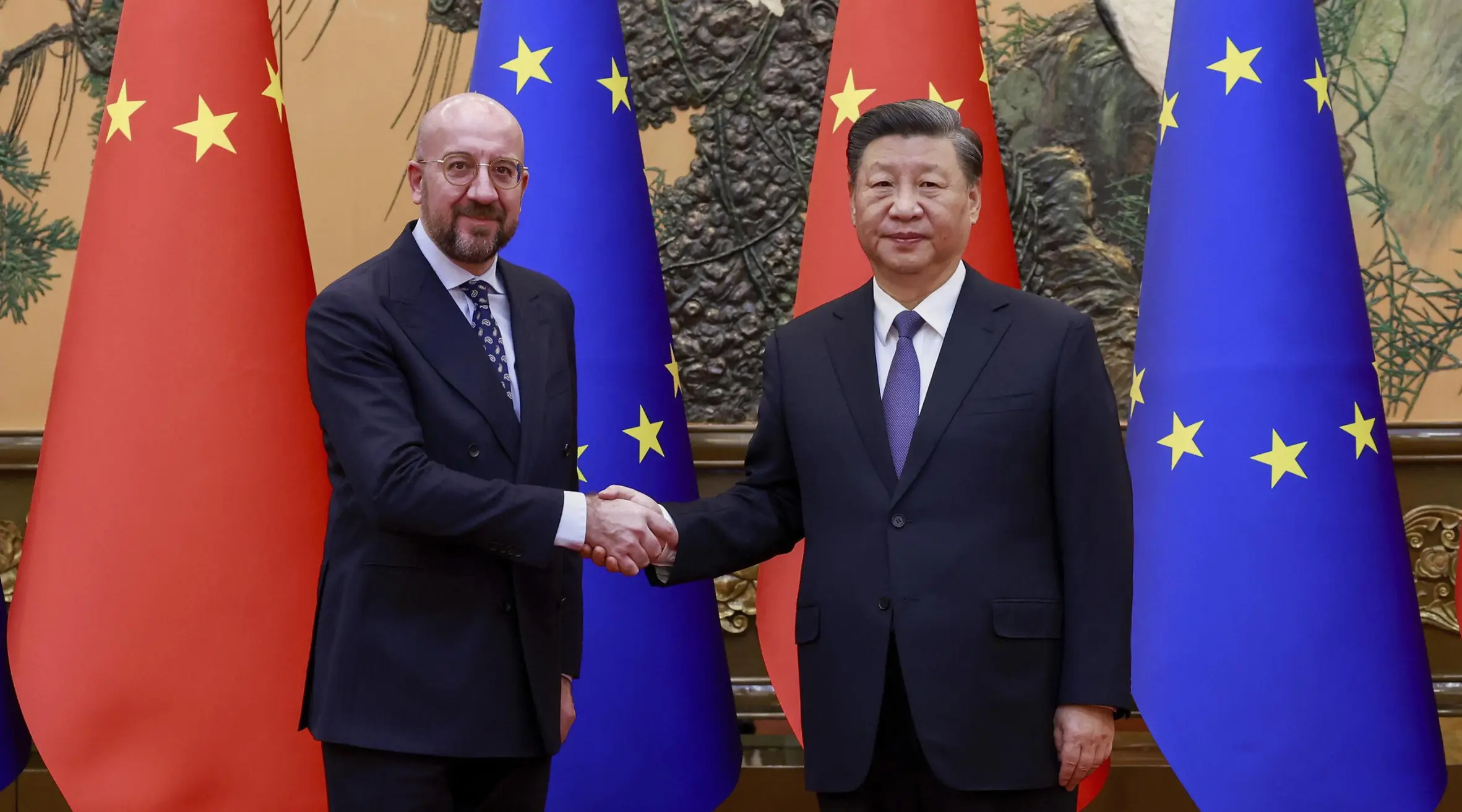 Chinese President Xi Jinping welcomes EU Council's incoming president