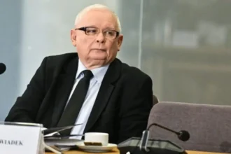 Civil society groups call for EU-wide ban on spyware 