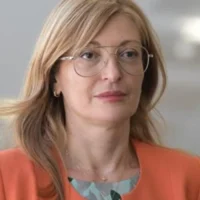Commissioner Zaharieva Ukraine needs security guarantees