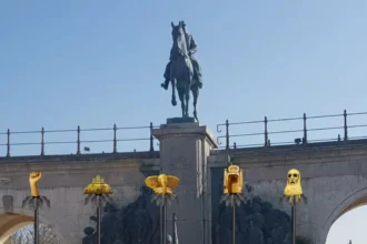 Controversy over Leopold I statue in Ostend Colonial legacy and art project by Hew Locke