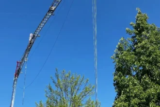 Crane breakdown at Dirk Boutslaan Franz Thielemanslaan, Leuven 