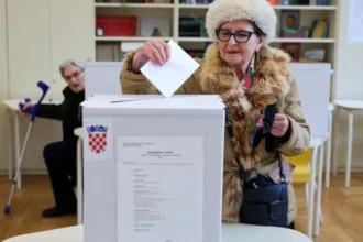 Croatia heads to polls to elect new president