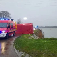 Cyclist dies after falling into Albert Canal in Oelegem