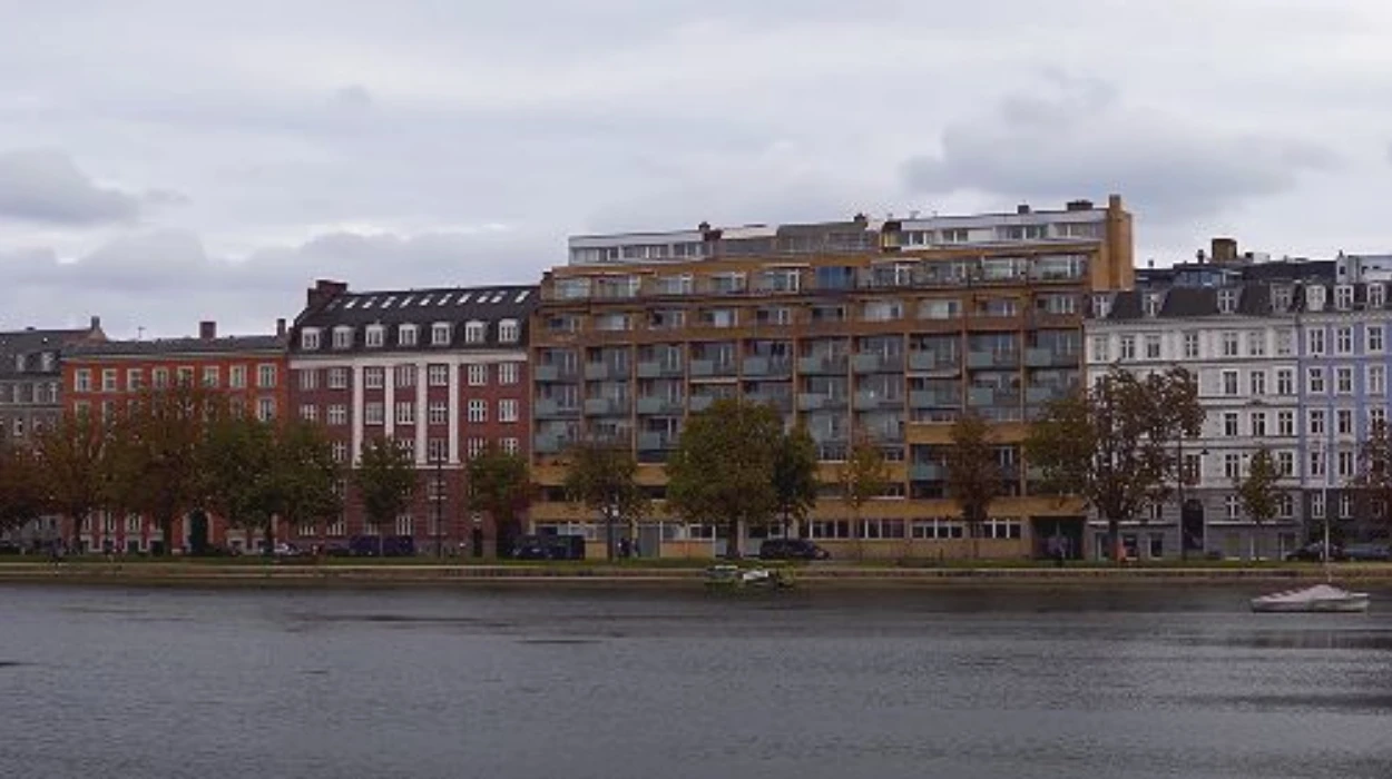 Danish realm welfare integration sustains population centres