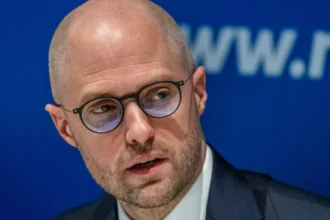 David Leisterh leads Brussels government talks amid deadlock