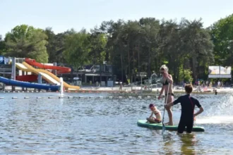 De Nekker corrects sold-out Claim, Keerdok extends hours for heatwave in Mechelen