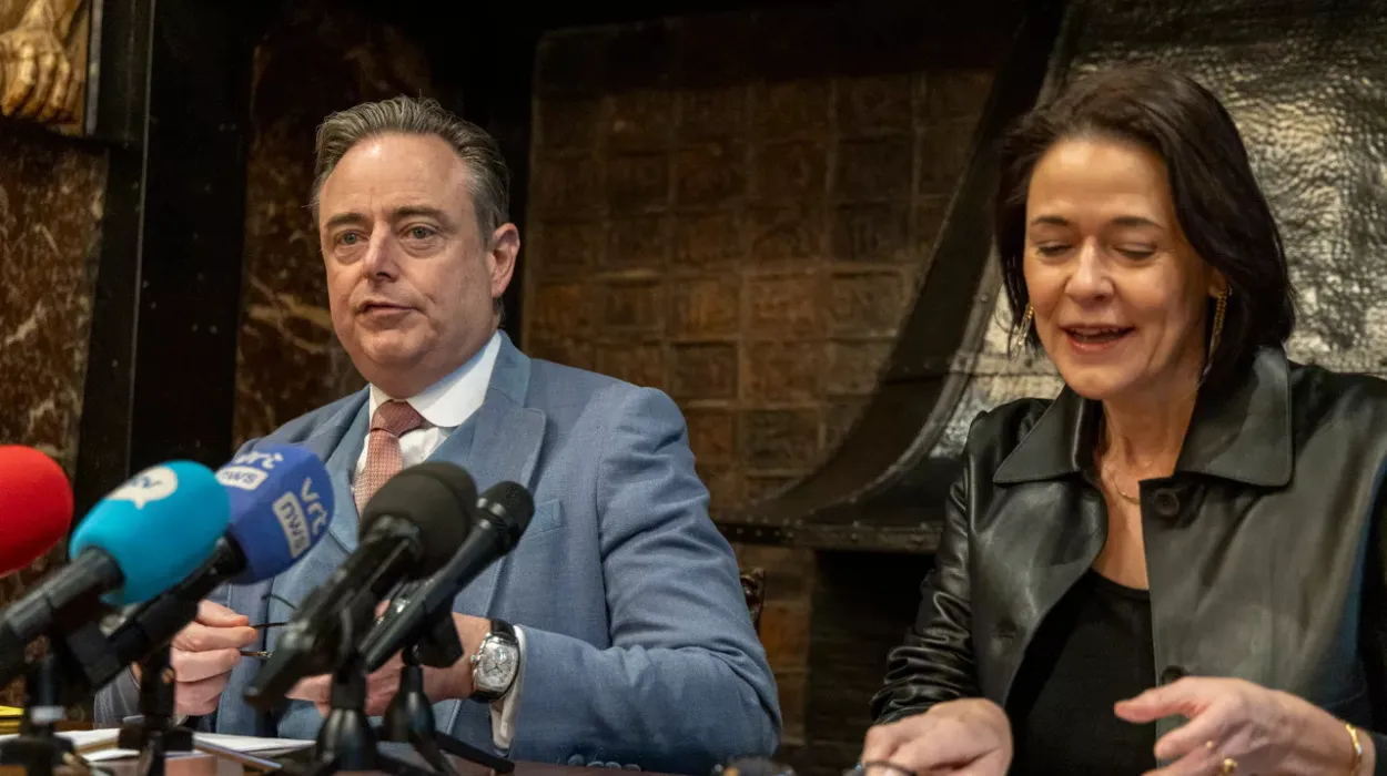 De Wever and Van Brempt launch a 700-point plan for Antwerp's future