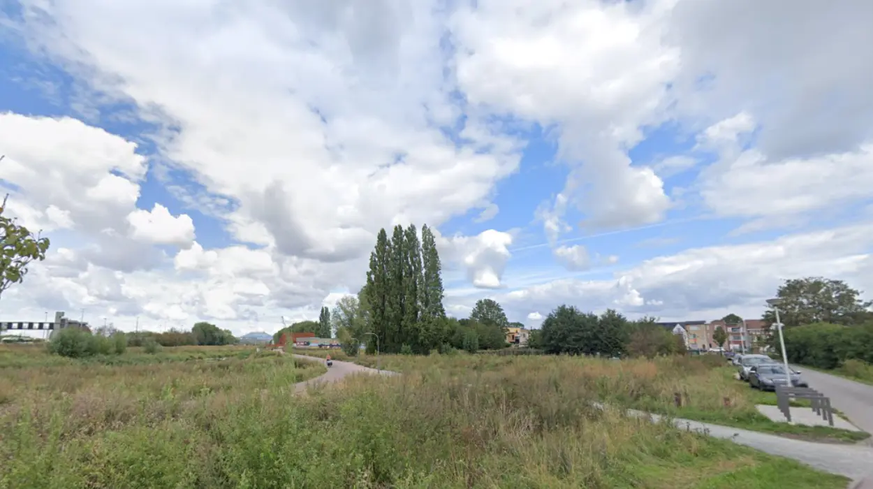 Deurne begins construction on Antwerp Ringpark Het Schijn