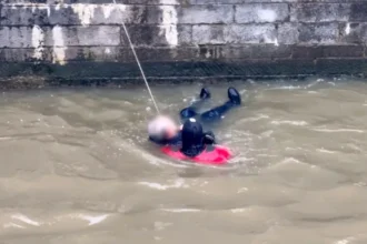 Divers rescued man from Brussels-Charleroi Canal