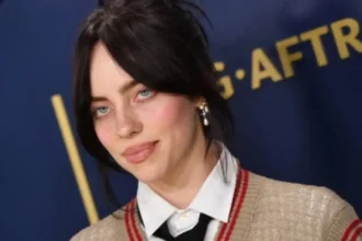 Does Billie Eilish support Israel Ceasefire pins explained