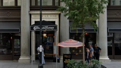 Does Cheesecake Factory support Israel? Key insights