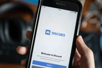 Does Discord support Israel Platform's political stance