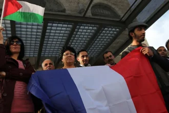 Does France support Israel or Palestine Impact of France's Palestine recognition