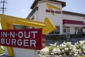 Does In-N-Out support Israel Lynsi Snyder's views