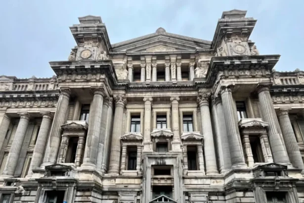 Dutch Man Gets Suspended Sentence in Belgium for Domestic Violence