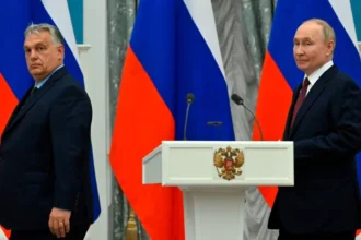 EPP President MEP Manfred Weber criticizes Hungary's fast-track visa system for Russians