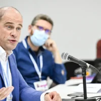 EU Commission approved Diederik Samsom's gas unit role with restrictions