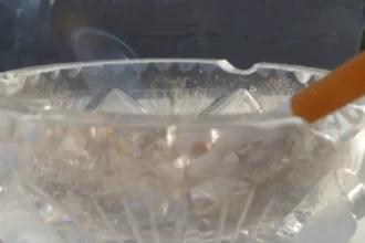 EU Commission backs tougher smoke-free environment measures