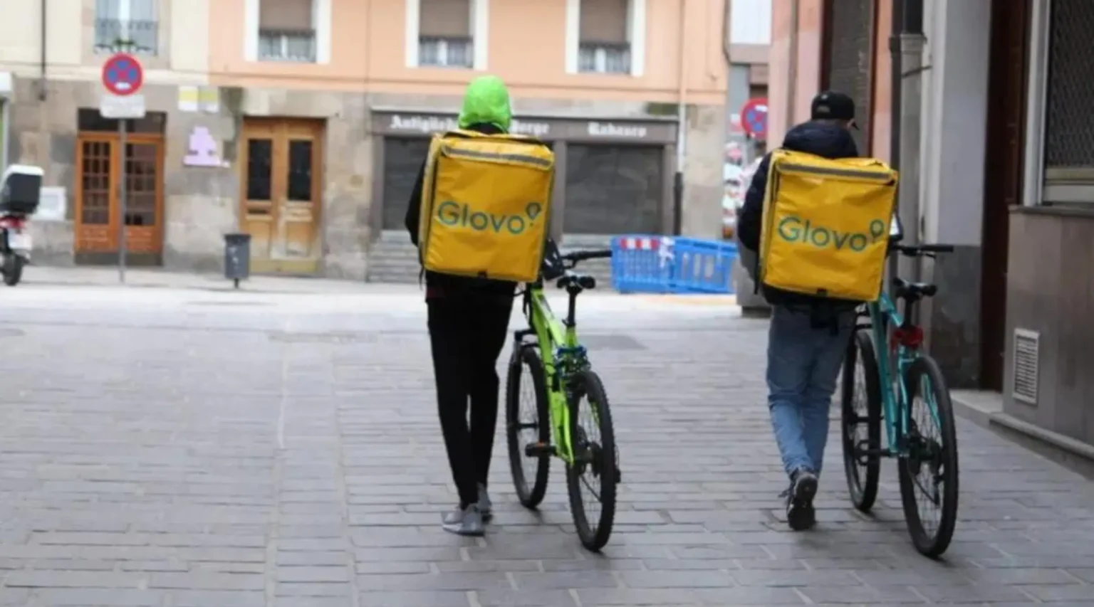 EU Commission investigates Delivery Hero and Glovo over competition concerns