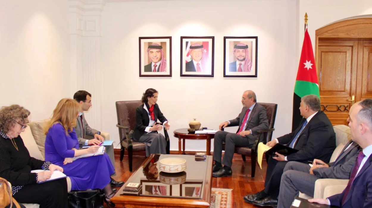 EU Commissioner Lahbib met Jordan's deputy PM Safadi