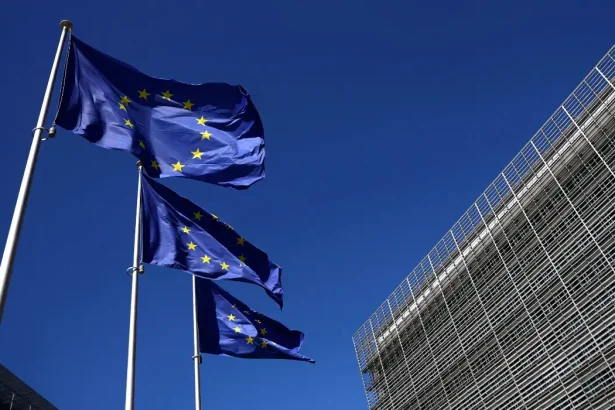 EU Envoys Approve 1,646 New Sanctions Targeting Russia
