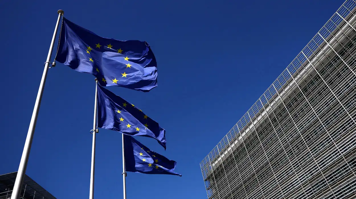 EU Envoys Approve 1,646 New Sanctions Targeting Russia