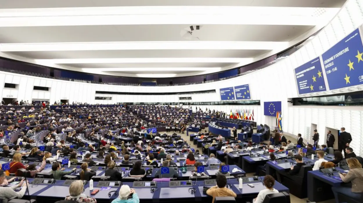 EU Parliament prepares for crucial leadership votes