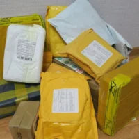 EU considers customs duties on low-value Chinese parcels