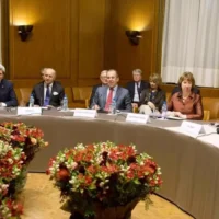 EU emphasizes diplomacy as key to resolving Iran's nuclear issue