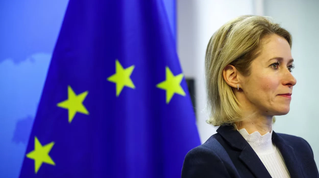 EU insists on sanctions until Russia-Ukraine talks begin