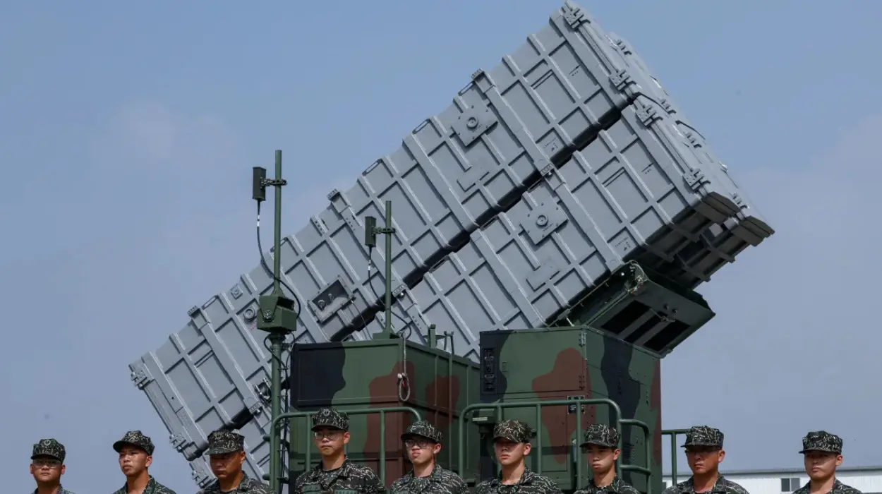 EU parliament condemns China's military pushes against Taiwan