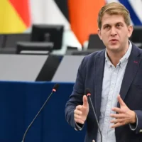 EU parliament delegation to use burner phones at COP29