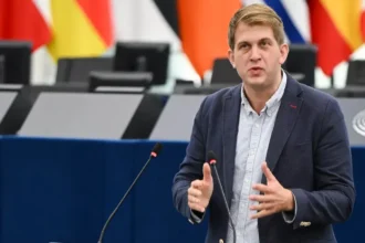 EU parliament delegation to use burner phones at COP29