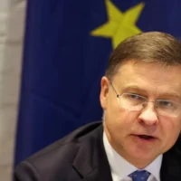 EU to ease budget rules for higher defence spending