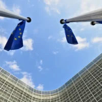 EU to invest €1 billion to boost AI use in key industries