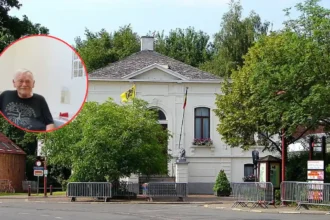 Eddy Buysen’s 8,000 funeral notices exhibit in Kalmthout