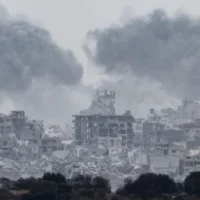 Egypt hosts Hamas, Israel delegations to end Gaza conflict