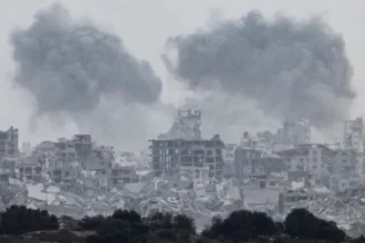 Egypt hosts Hamas, Israel delegations to end Gaza conflict