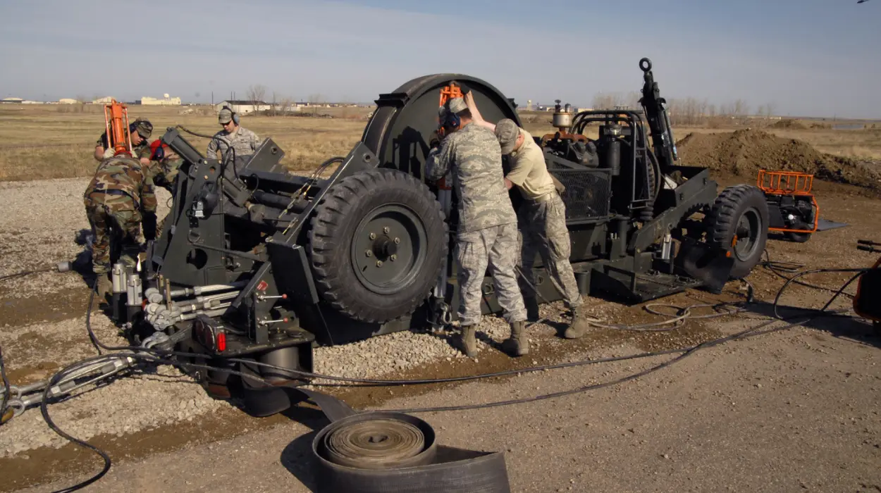 Equipment Deployed in Maaseik Maas River Training