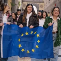 Eurobarometer survey reveals 79% backing for the Euro