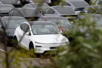 Europe EV sector urges EU to keep 2035 zero-emission target