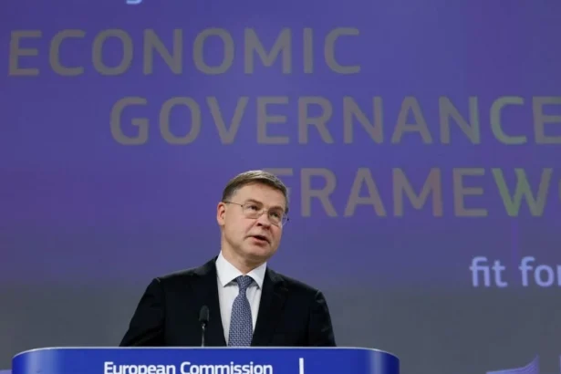European Commission Urged to Improve Public Document Access