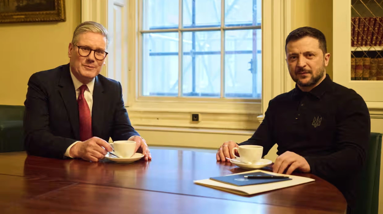 European leaders meet in London to back Ukraine security