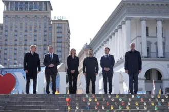 European leaders visit Kyiv in show of unity against Russia