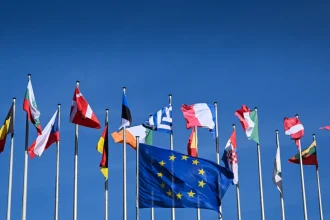 Europe’s New Right: Inside the Transatlantic Network Reshaping the Continent’s Politics
