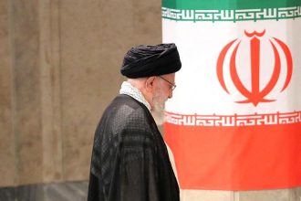 Iran foreign minister says Khamenei alive during official Tehran briefing in 2026