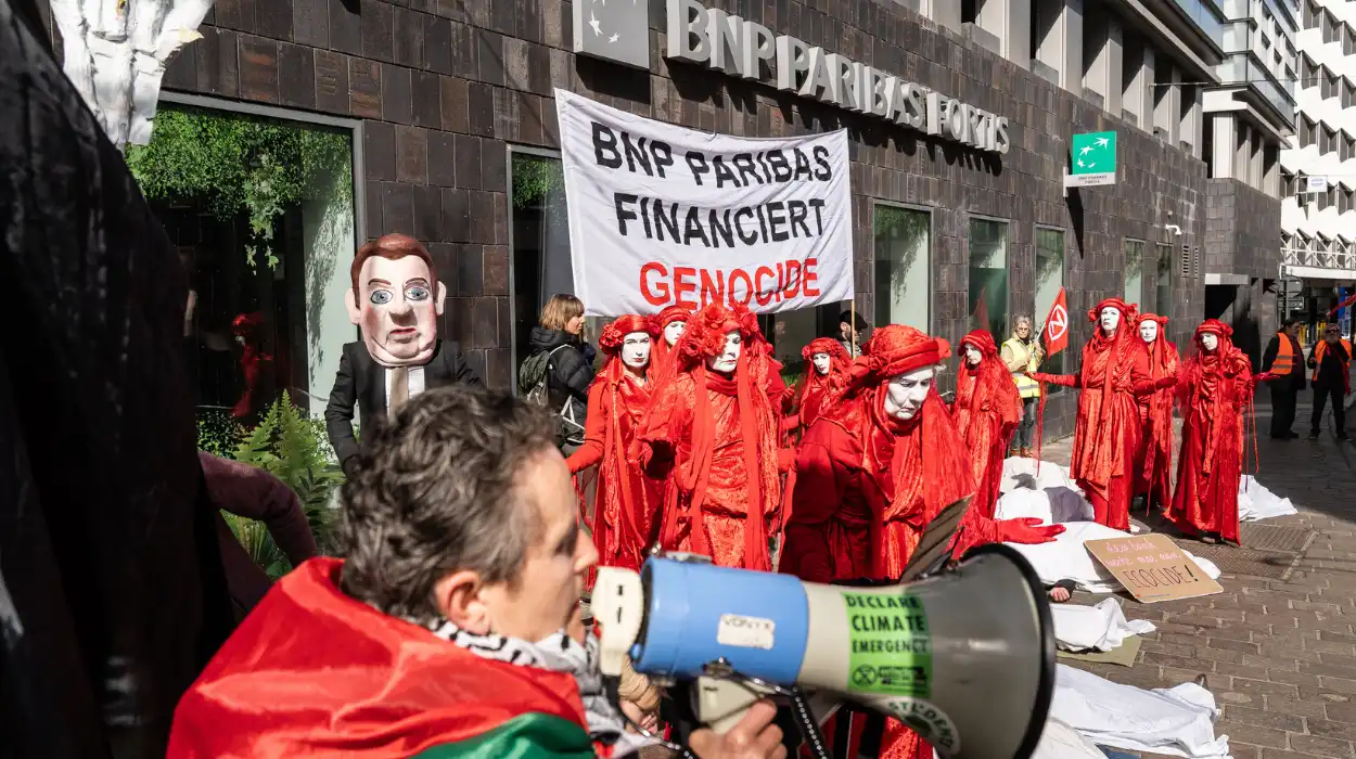 Extinction Rebellion protests BNP Paribas fossil fuel funding in Ghent