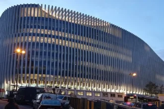 Extinction Rebellion protests at 3 BNP Paribas $12B in Antwerp