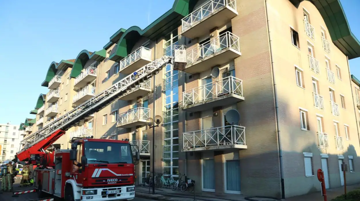 Fire erupts in Lokeren
